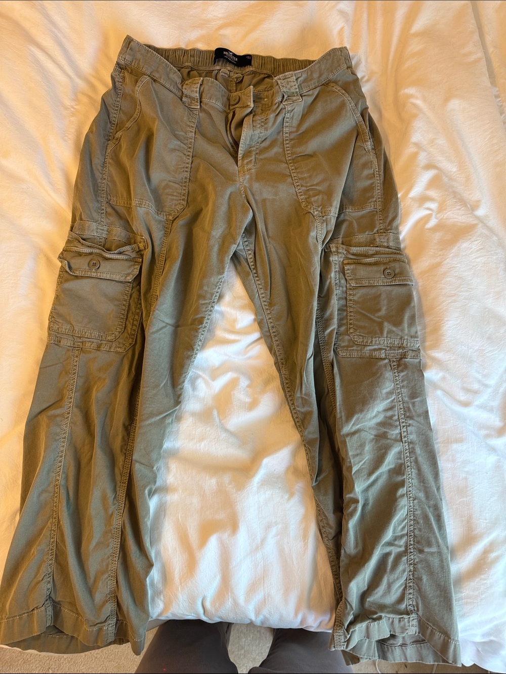 Hollister Olive Cargo Pants with Buttoned Side Pockets